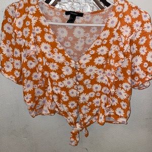 Forever 21 floral top 🧡🤍💜
